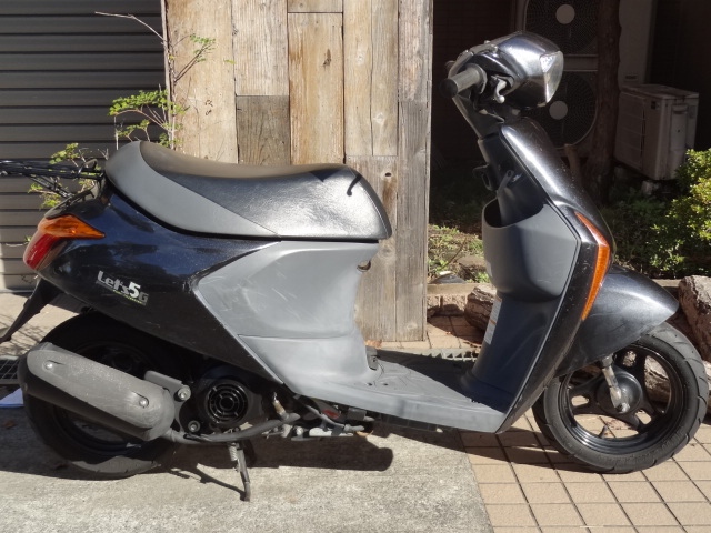 スズキ レッツ5G 個人出品 盗難防止機能付 中古結構美品 コケ傷なし 2種登録車両 エンジン絶好調 ガレージ保管車両 レッツ5G 空冷4ｻｲｸﾙ 4.5ps 73ｋｍ⁄L ﾀﾝｸ5L 安心！ ６ヶ月保証付