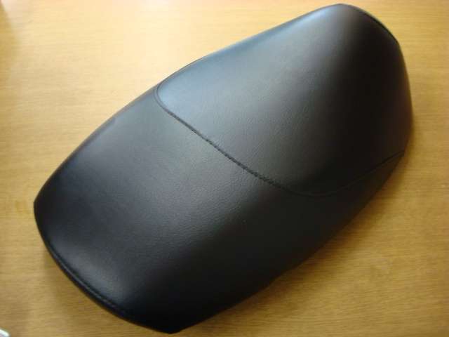 ヤマハ ビーノ125用 純正シート 15000円 - 商品詳細データ[V-S02]